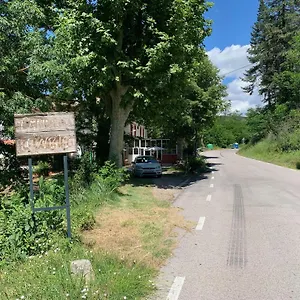 2* Pensión Rural Enric